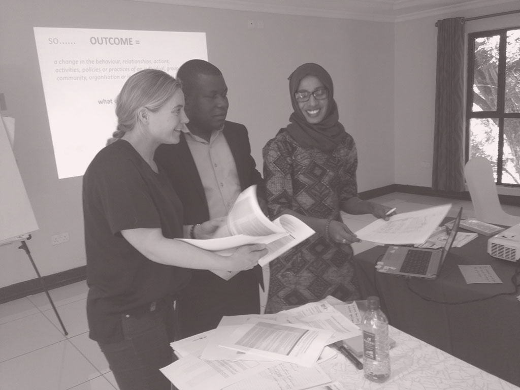 Sanne Vermeulen from Social Side Up at work in Kenya